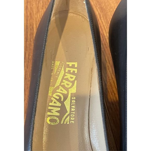 Salvatore Ferragamo Womens Shoes Leather Pump Vintage - Picture 3 of 9